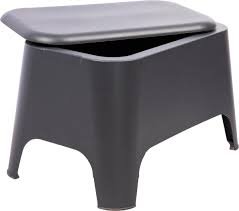 table basse pour fauteuil et salon lounge